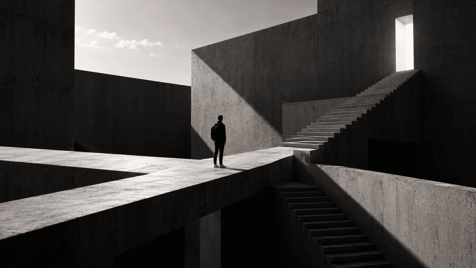 The Architecture of Independent Thinking